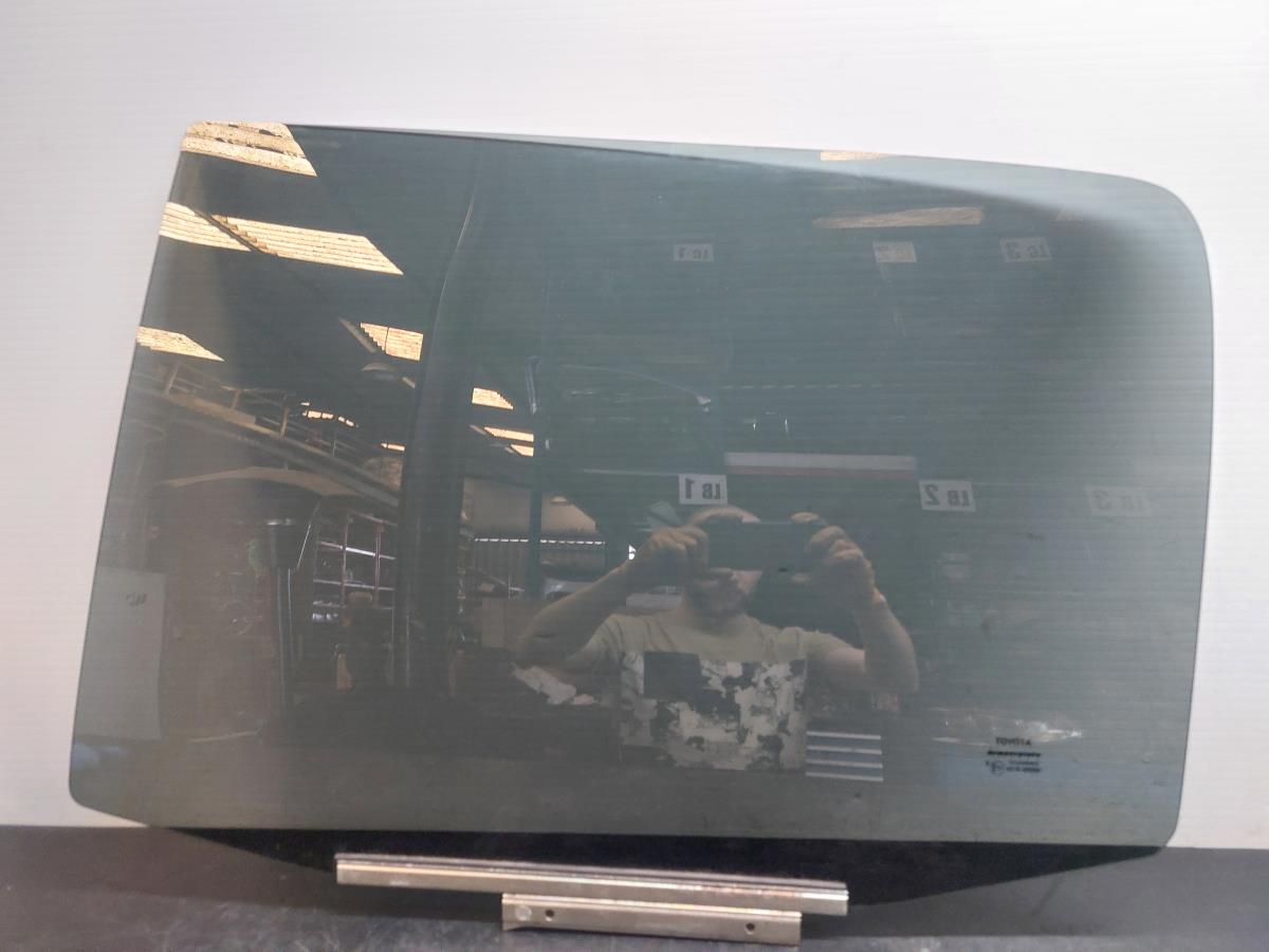 Left rear door glass TOYOTA Hilux VII Pick Up (_N1_, _N2_, _N3_)