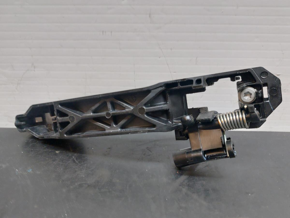 Left rear door handle support TOYOTA Hilux VII Pick Up (_N1_, _N2_, _N3_) Imagem-1