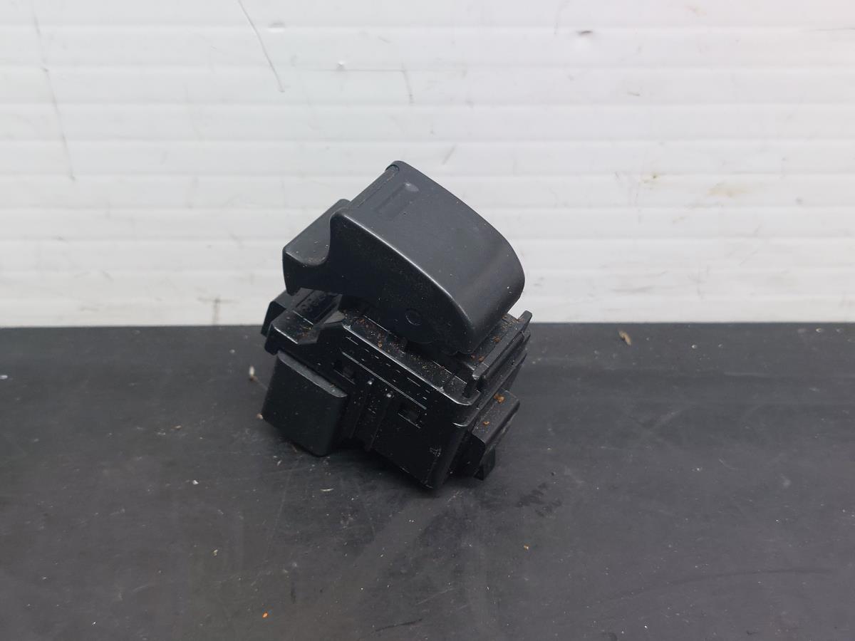 Comando / interruttore alzacristallo anteriore destro TOYOTA Hilux VII Pick Up (_N1_, _N2_, _N3_)