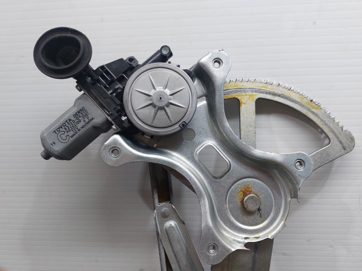 Left front window regulator TOYOTA Hilux VII Pick Up (_N1_, _N2_, _N3_) Imagem-1