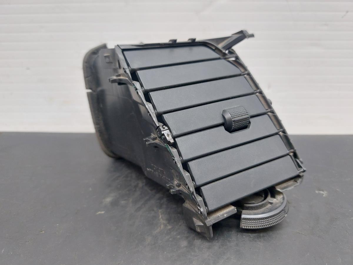 Diffuser / air vent TOYOTA Hilux VII Pick Up (_N1_, _N2_, _N3_)