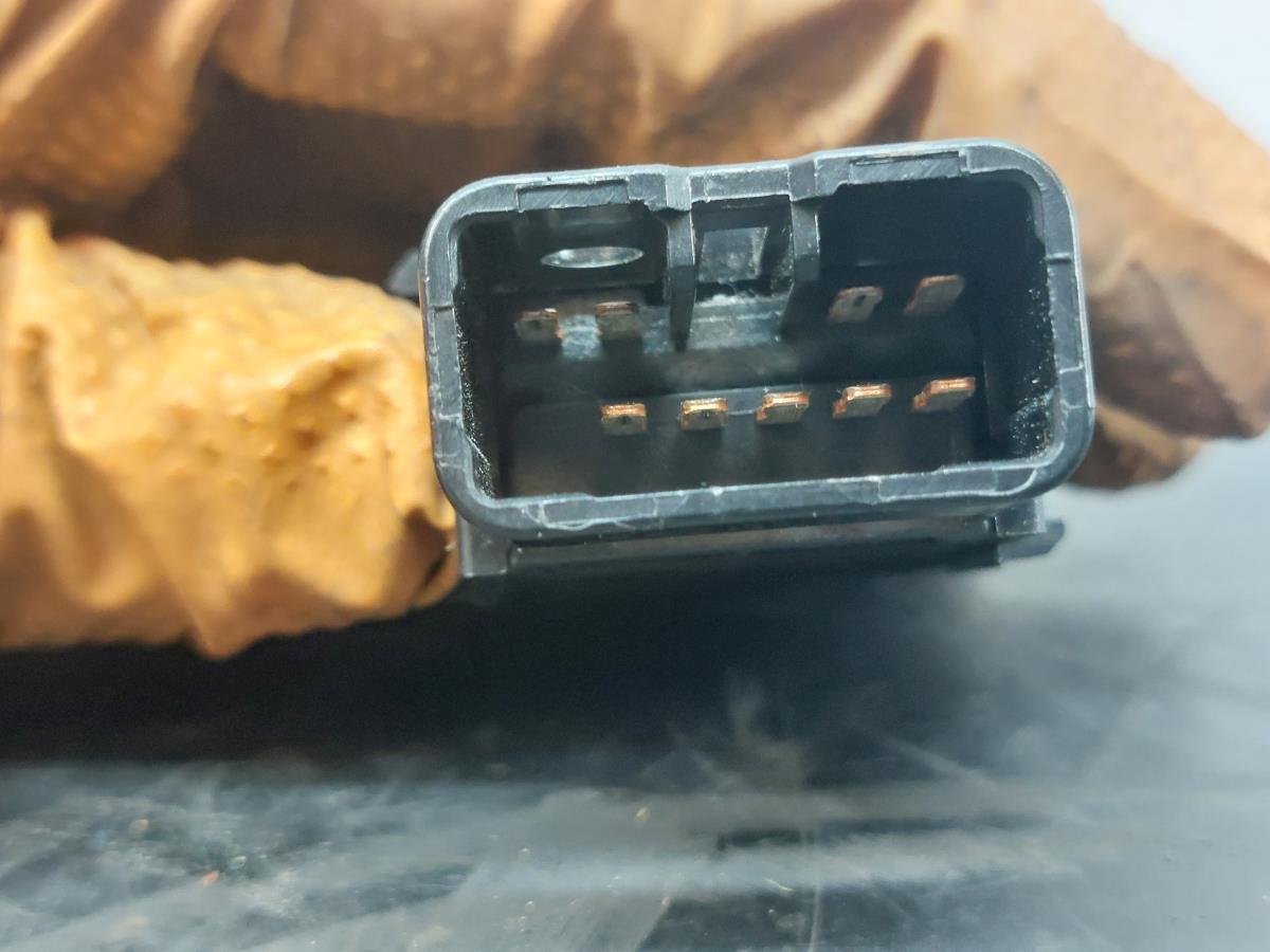 Botão / interruptor 4 piscas TOYOTA Hilux VII Pick Up (_N1_, _N2_, _N3_) Imagem-3