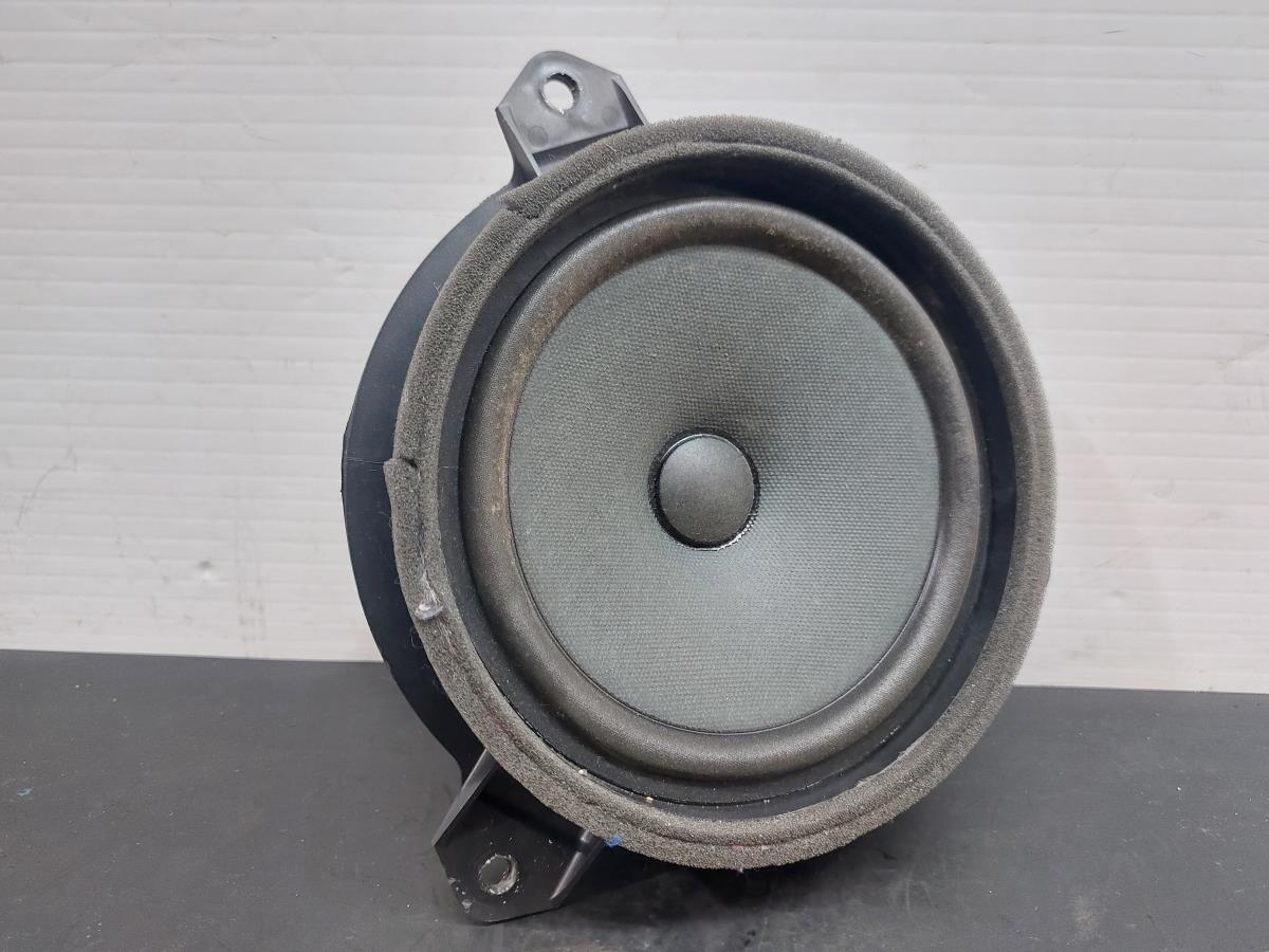Coluna de som TOYOTA Hilux VII Pick Up (_N1_, _N2_, _N3_)