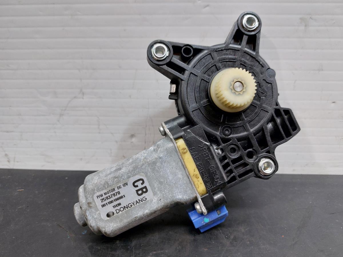 Motor vidro trás direito CHEVROLET Captiva (C100, C140) | 2006 - 2025