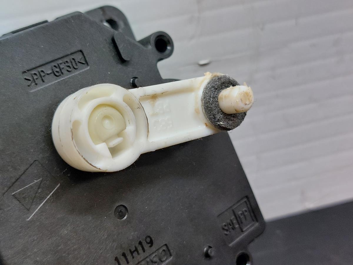 Moteur de volet de chauffage HONDA CR-V III (RE_) Imagem-3