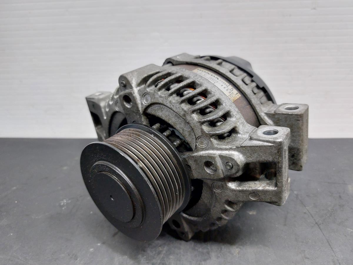 Alternador HONDA CR-V III (RE_)