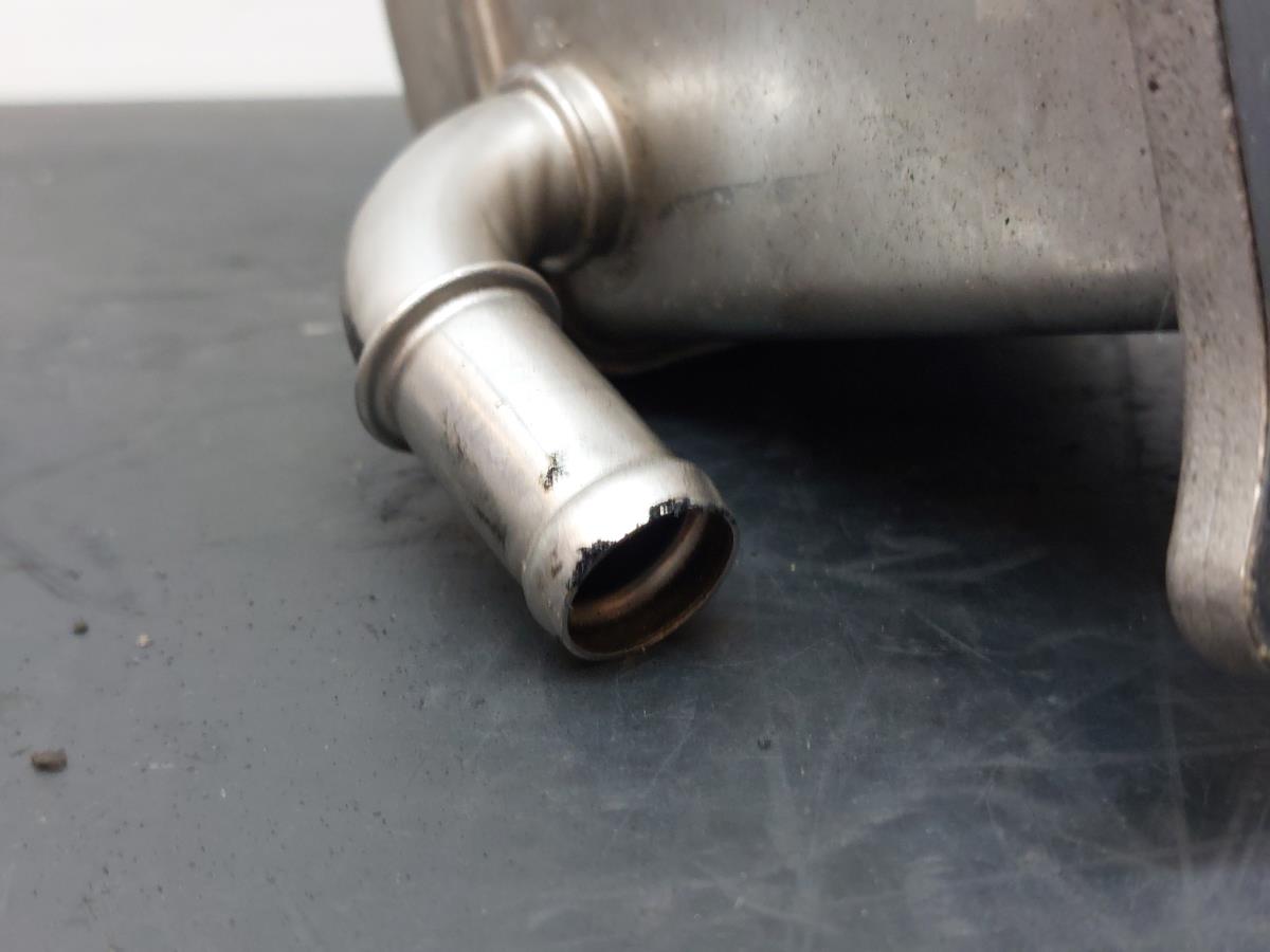 Radiador de gases / EGR VOLVO S60 II (134) Imagem-4