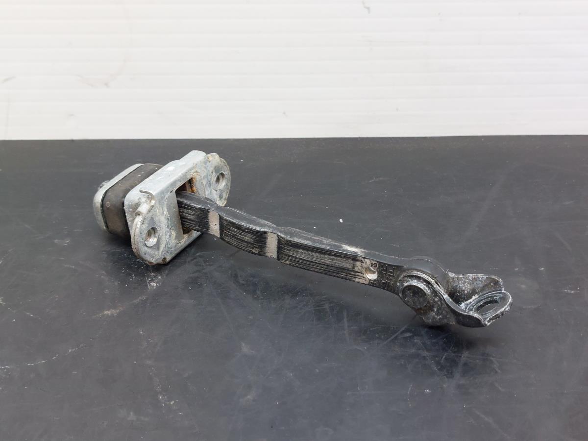 Limitador de puerta delantero derecho HONDA CR-V III (RE_)