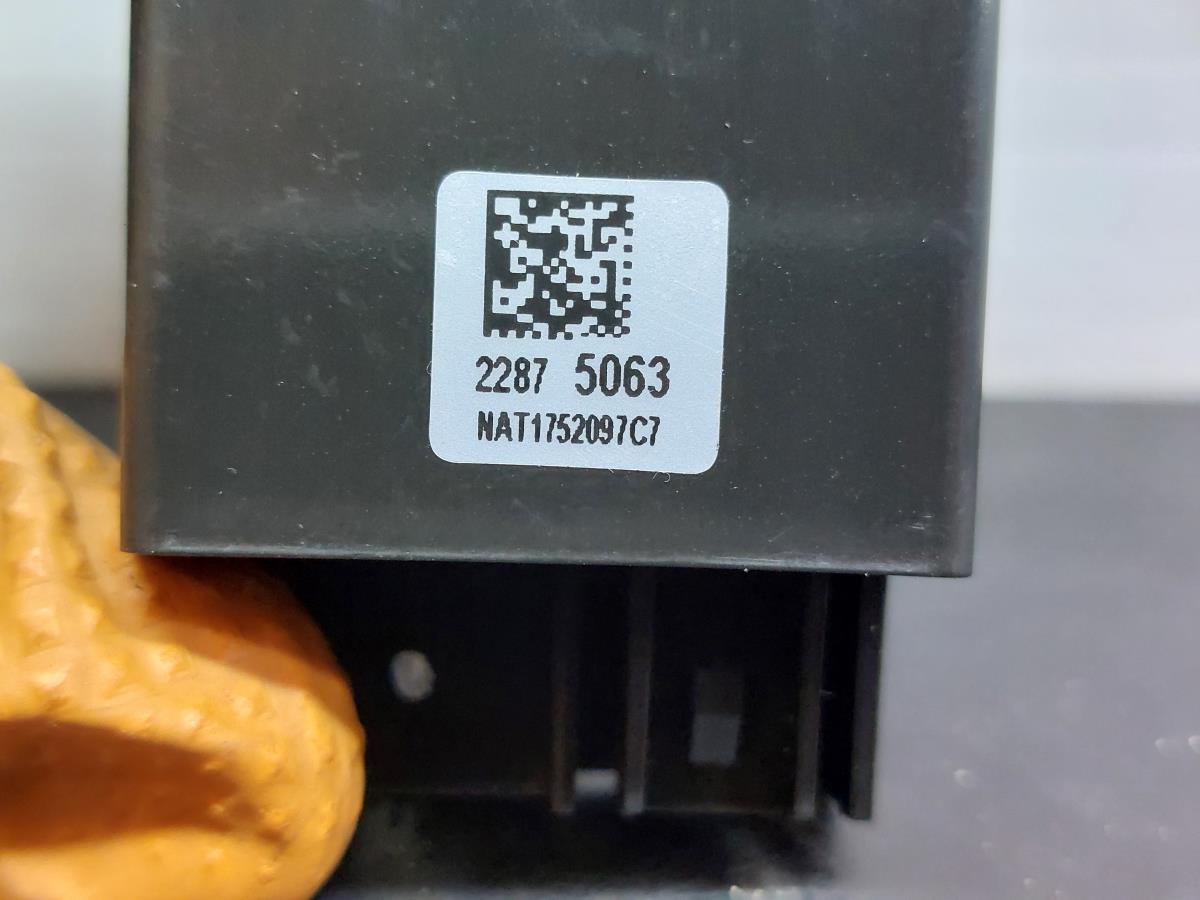 Módulo USB / AUX / IPOD OPEL Astra K Imagem-2