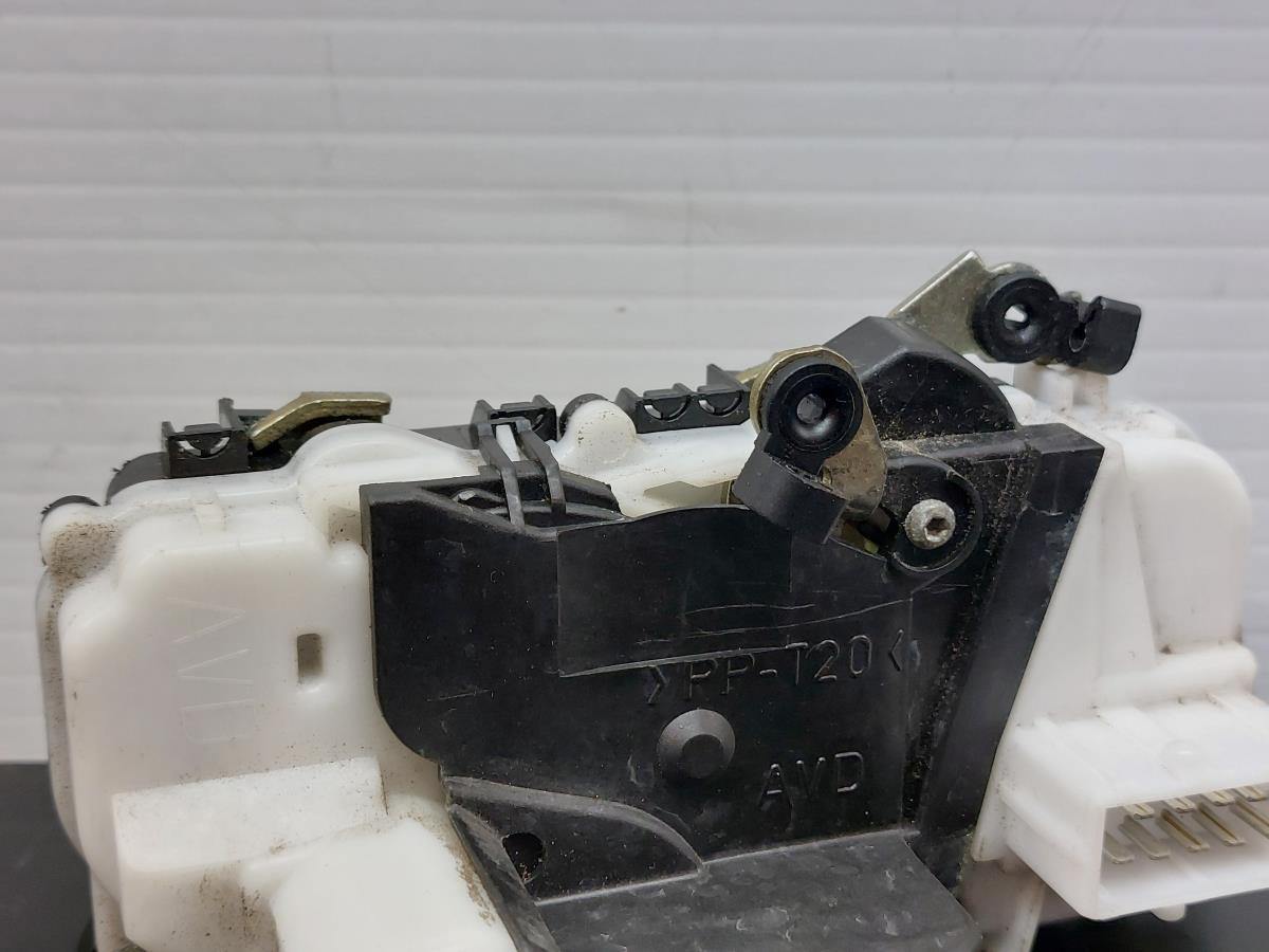 Fechadura / fecho porta frente direito PEUGEOT 406 Coupé (8C) Imagem-2