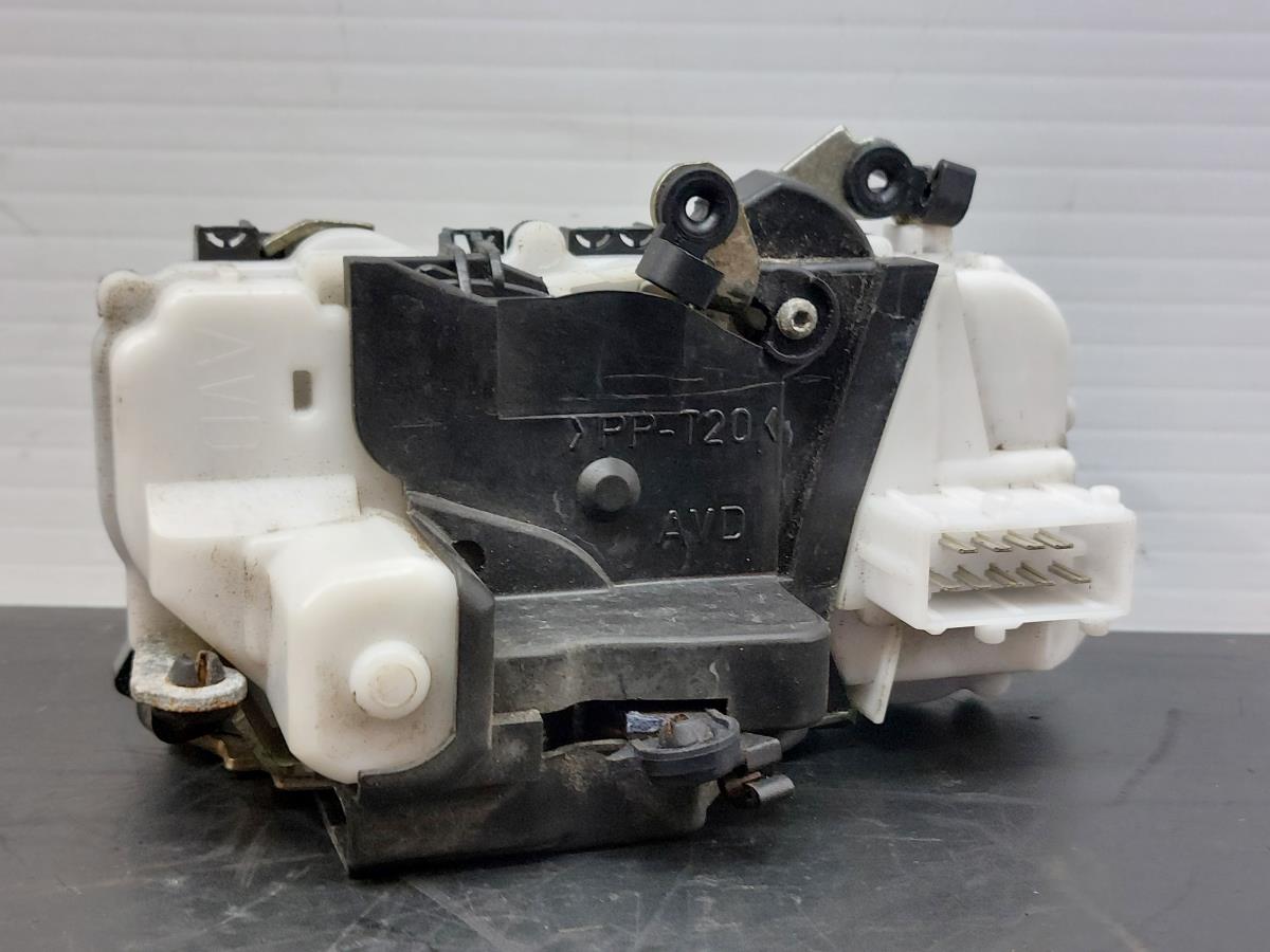 Fechadura / fecho porta frente direito PEUGEOT 406 Coupé (8C)