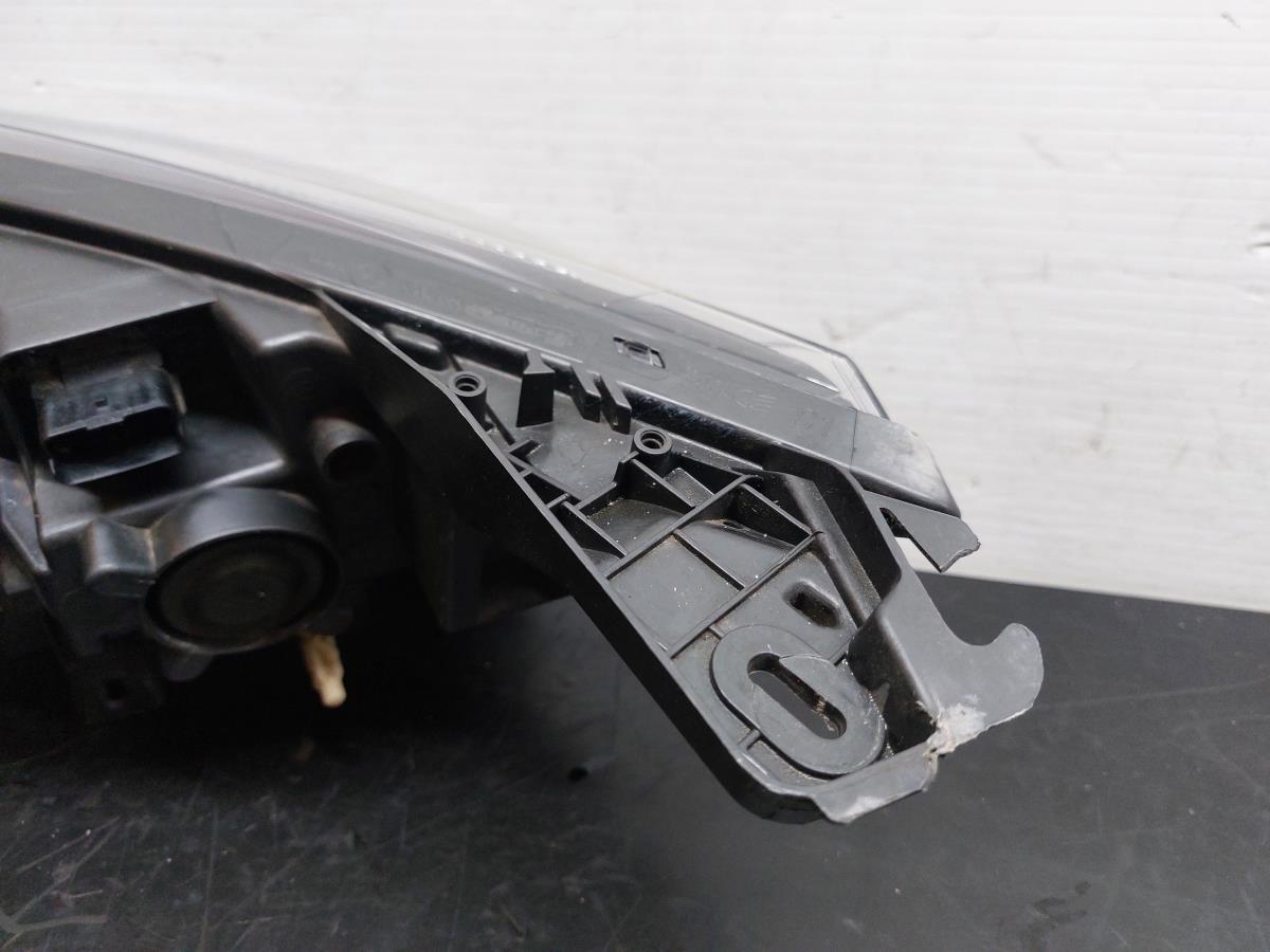 Phare Avant Droit OEM Renault Pour Espace V - Référence 260106403R (origine 89911287), Neuf
