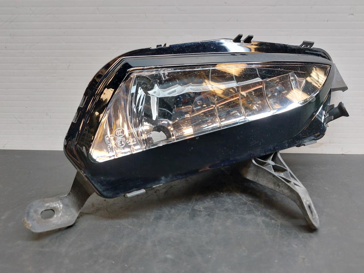 Feu antibrouillard Avant Droite OPEL Astra K