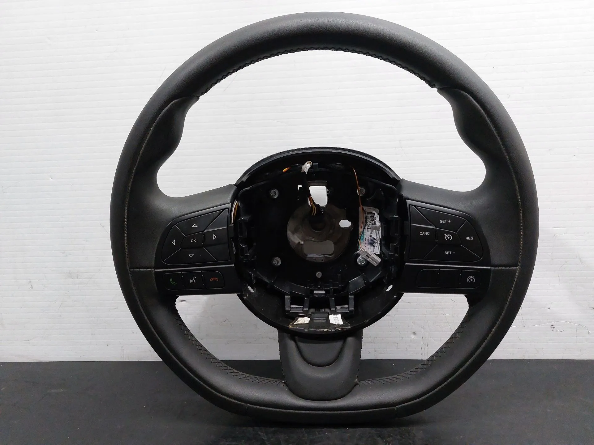 Volant de direction FIAT 500X (334_)