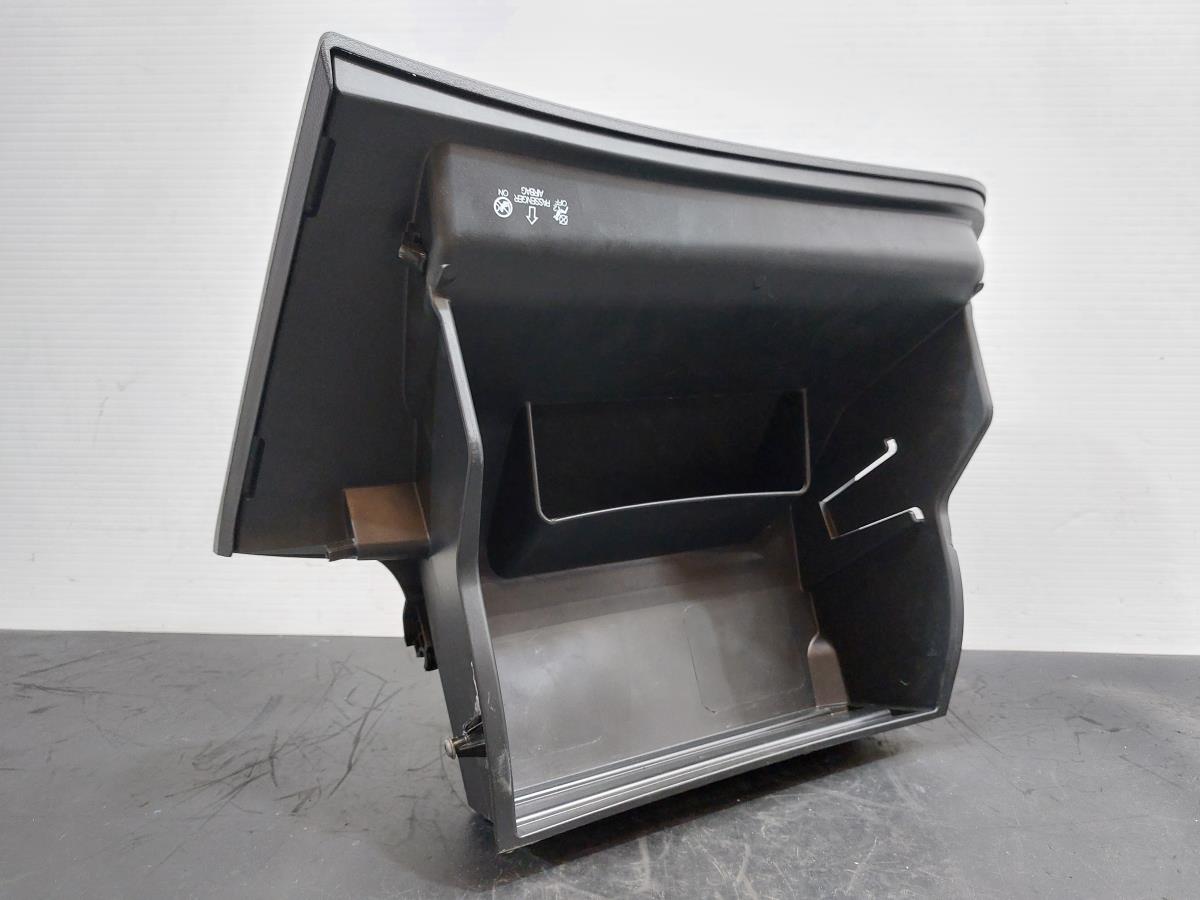 Vano portaoggetti NISSAN Qashqai II (J11) Imagem-3