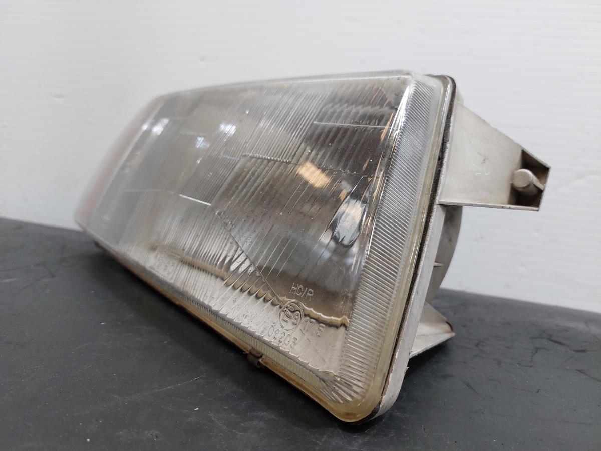 Ótica / farol direita SUZUKI Vitara (ET, TA) Imagem-1