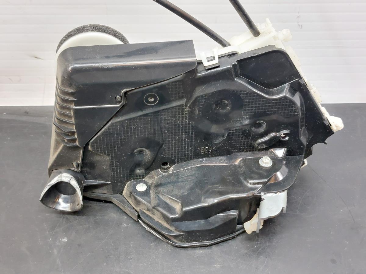 Serratura / chiusura porta Anteriore Destro TOYOTA Yaris (_P13_) Imagem-2