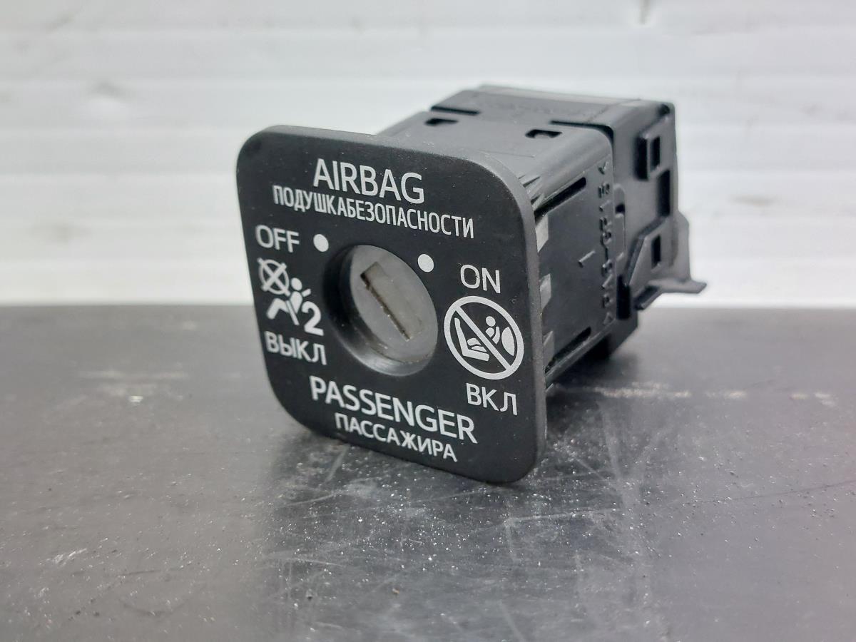 Botão / interruptor / sinal airbag off TOYOTA Auris Hatchback (_E18_)