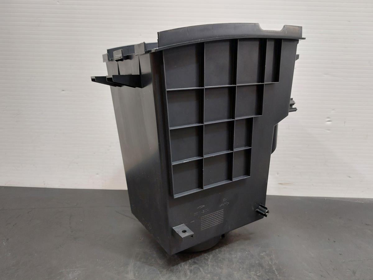 Vano portaoggetti NISSAN Qashqai II (J11)