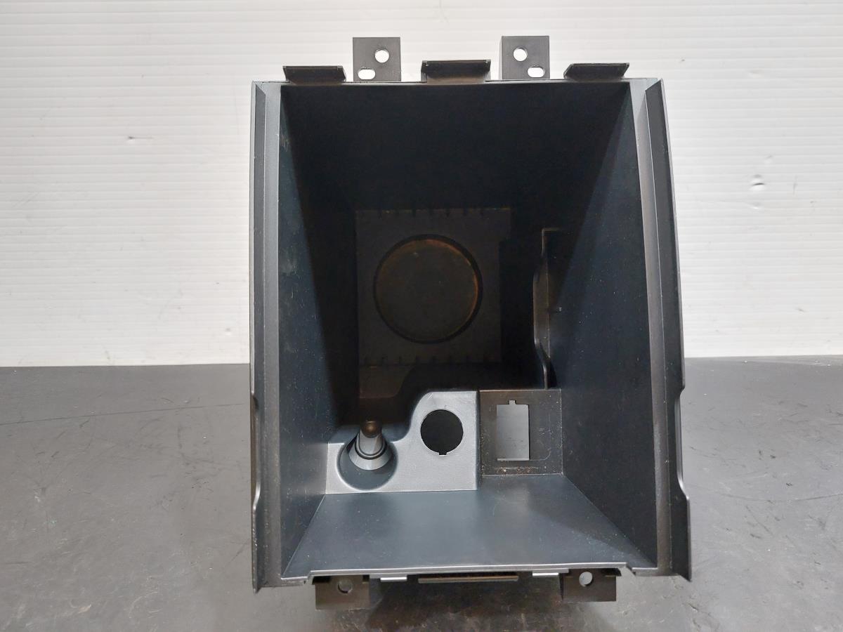 Vano portaoggetti NISSAN Qashqai II (J11) Imagem-2