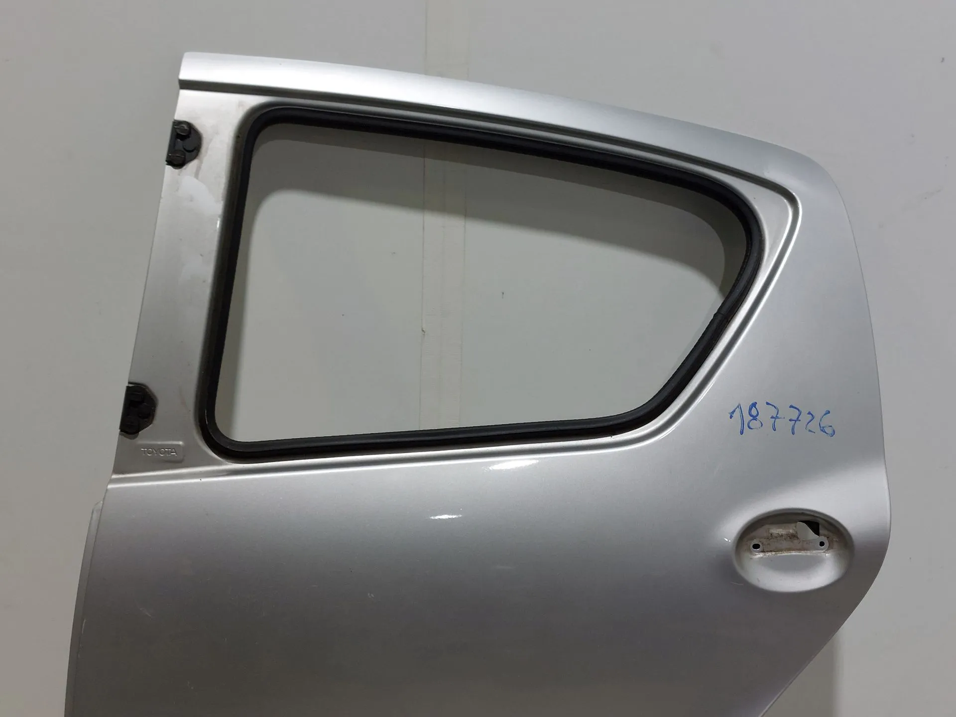 Porta posteriore sinistra TOYOTA Aygo (_B1_) Imagem-2