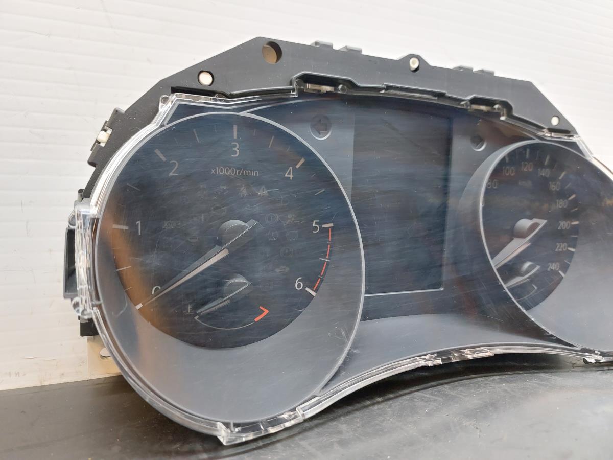 Quadro strumenti / Pannello strumenti NISSAN Qashqai II (J11) Imagem-1