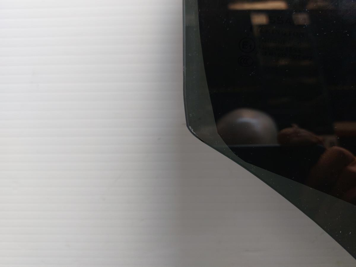 Right rear door glass NISSAN Qashqai II (J11) Imagem-5
