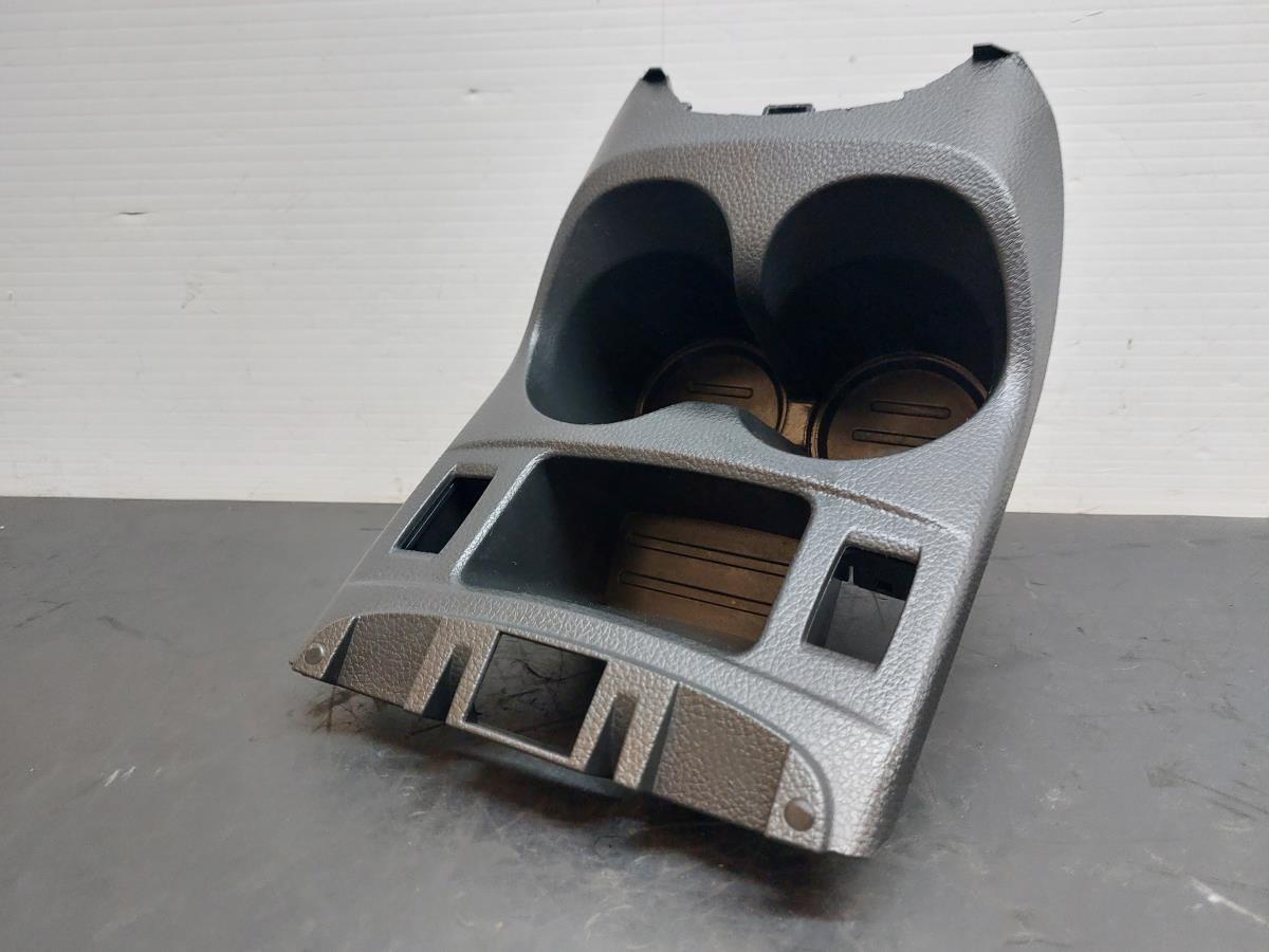 Portabicchieri NISSAN Qashqai II (J11)