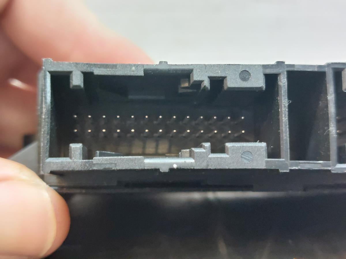 Modulo / Centralina Sensori parcheggio NISSAN Qashqai II (J11) Imagem-3