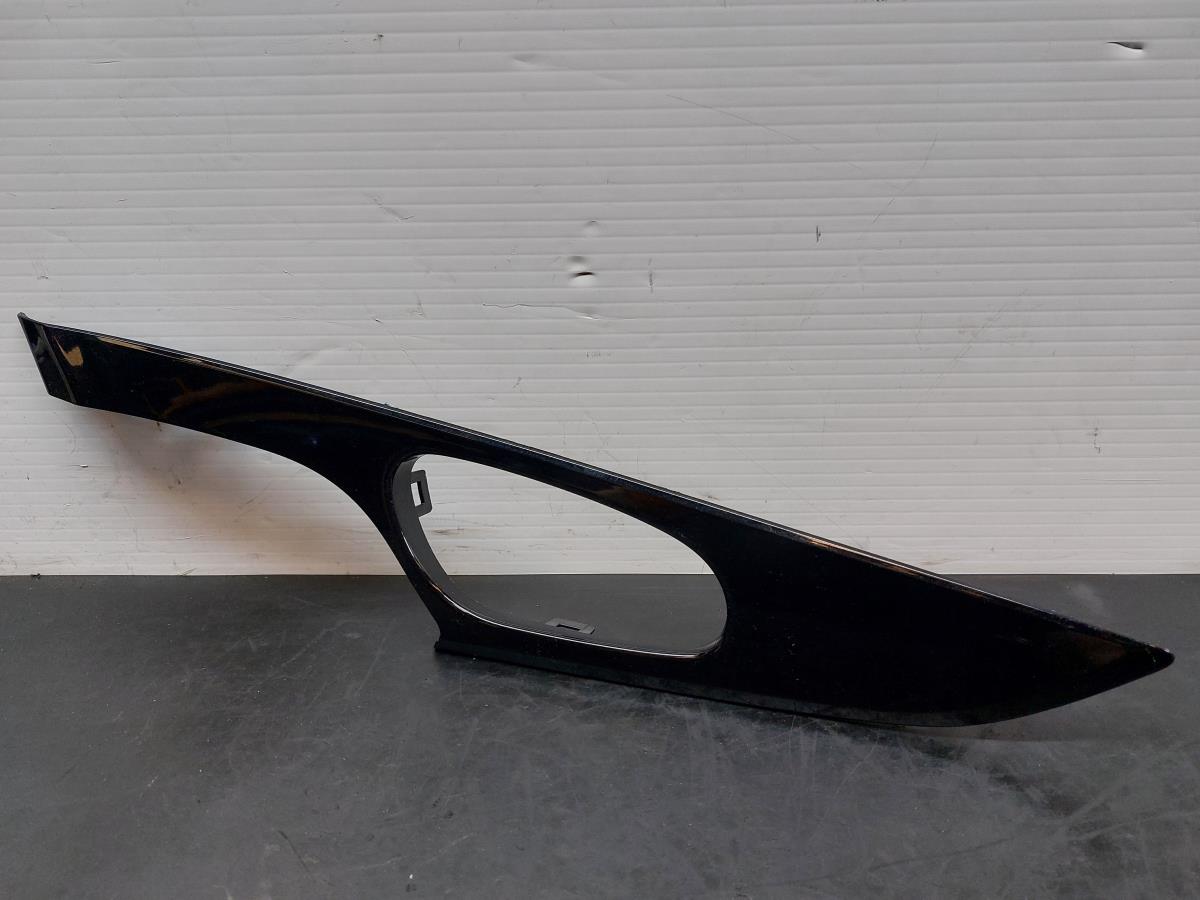 Right front door trim NISSAN Qashqai II (J11)