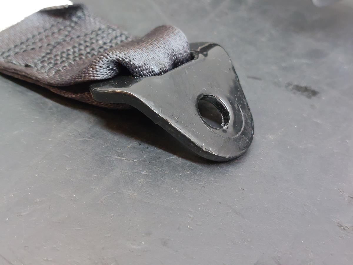 Left rear seatbelt pretensioner NISSAN Qashqai II (J11) Imagem-1