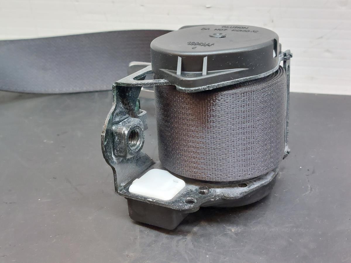 Left rear seatbelt pretensioner NISSAN Qashqai II (J11) Imagem-3