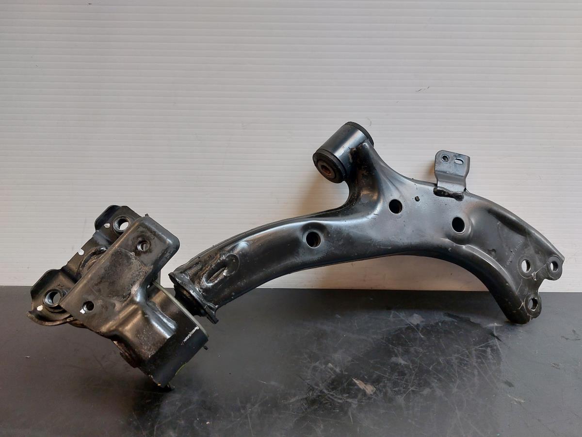 Brazo suspensión delantero derecho HONDA CR-V III (RE_)