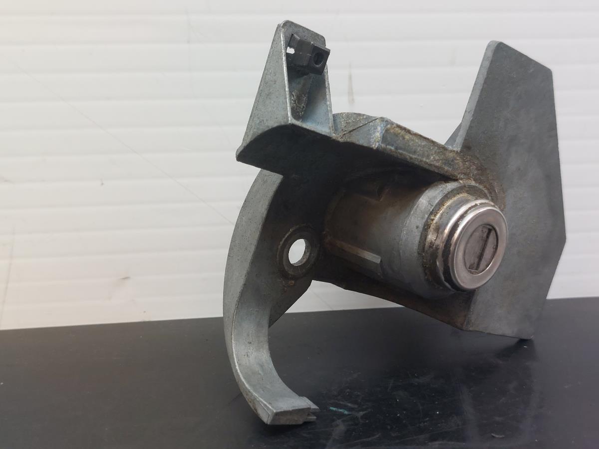 Canhão de porta PEUGEOT 406 Coupé (8C) Imagem-2