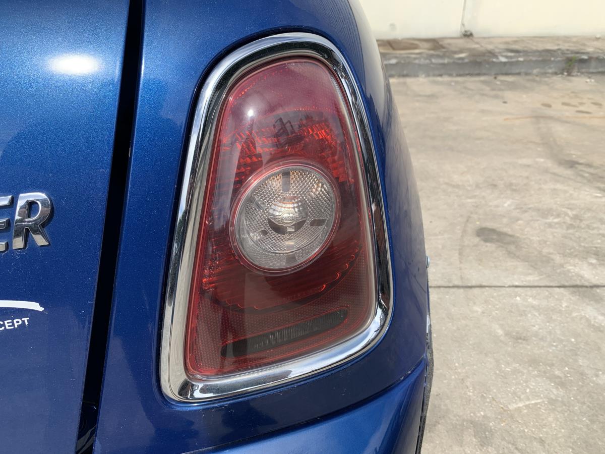 Piloto derecho MINI Mini (R56) Imagem-1