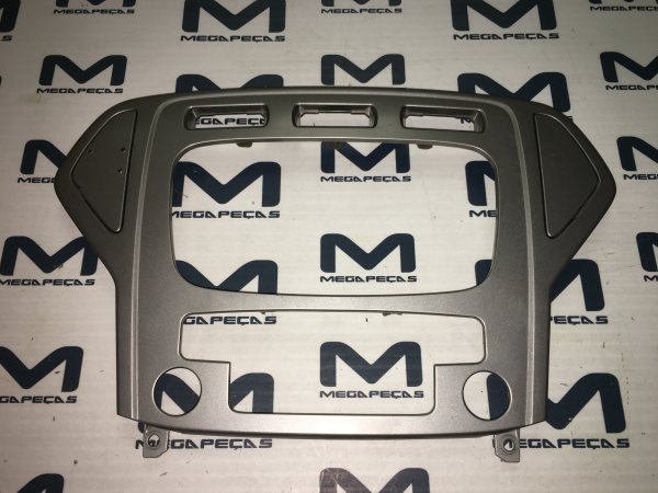 Moldura da consola central / rádio / aro FORD Mondeo IV Carrinha (BA7) | 2007 - 2015