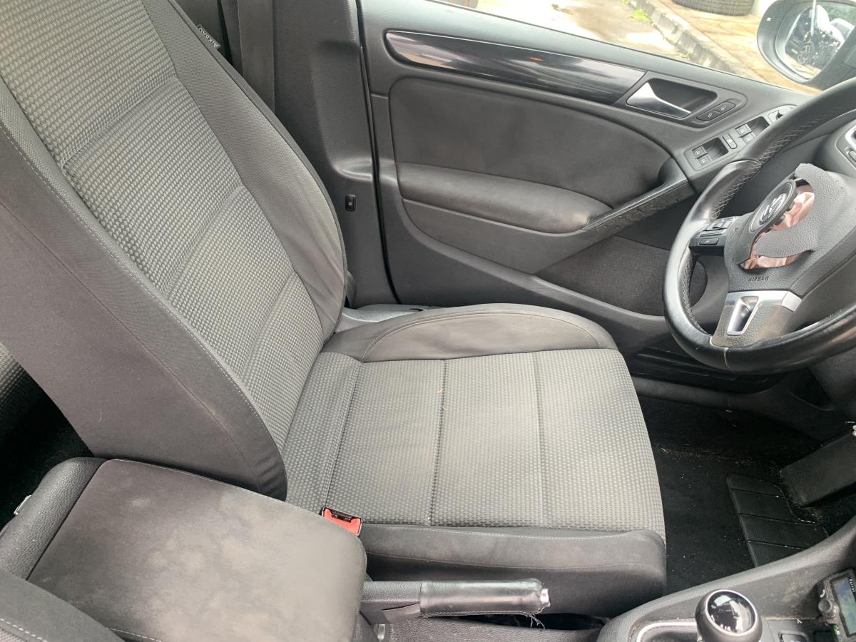 Conjunto de bancos VOLKSWAGEN Golf VI (5K1) Imagem-2