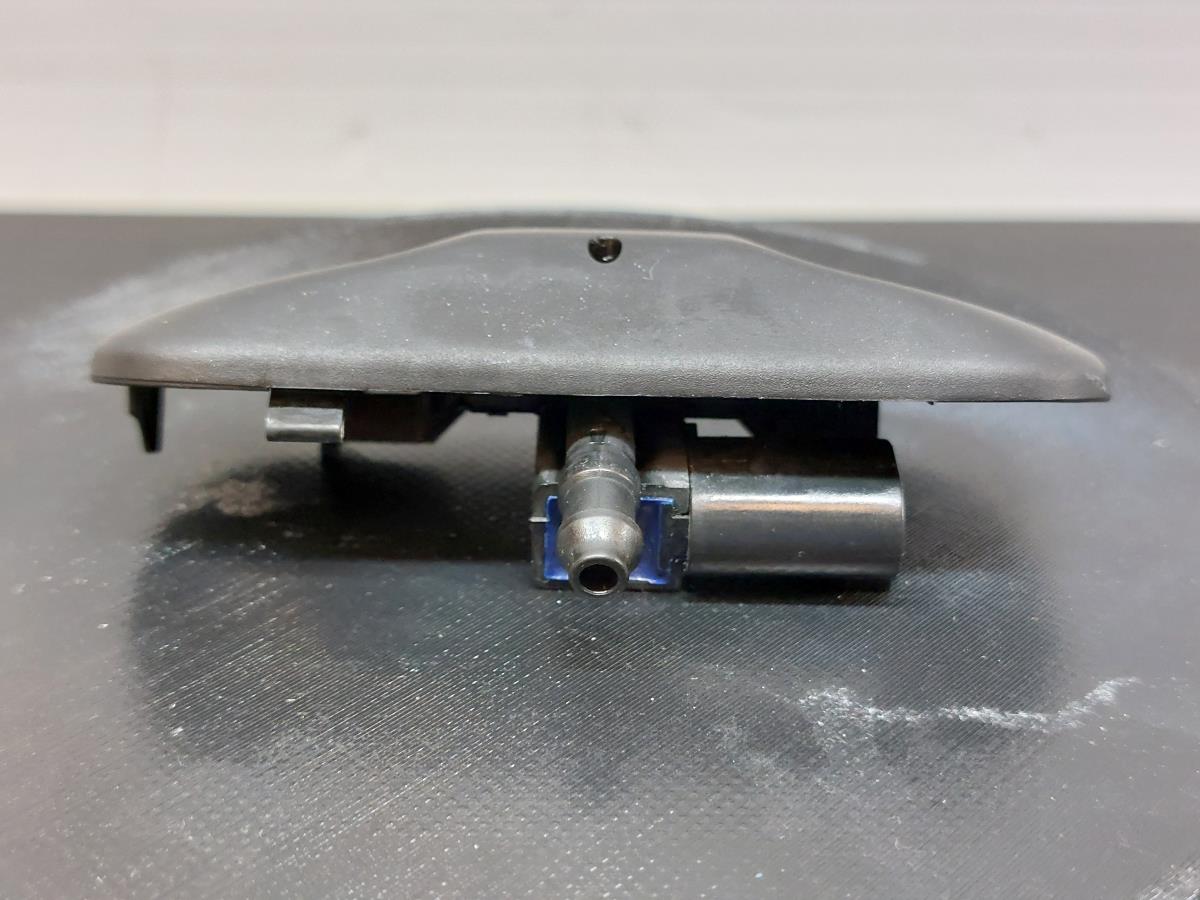 Esguicho VOLKSWAGEN Scirocco (137, 138) Imagem-2