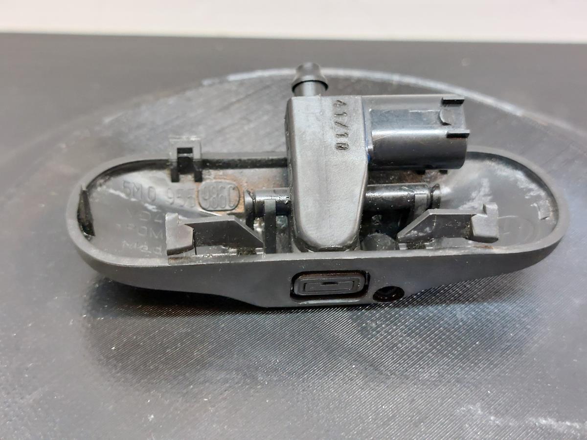 Esguicho VOLKSWAGEN Scirocco (137, 138) Imagem-3