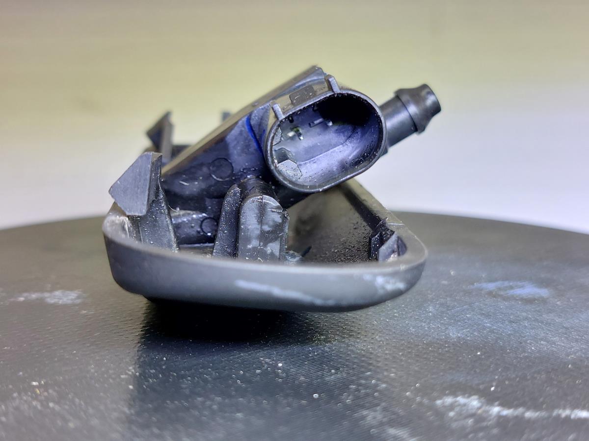 Esguicho VOLKSWAGEN Scirocco (137, 138) Imagem-4