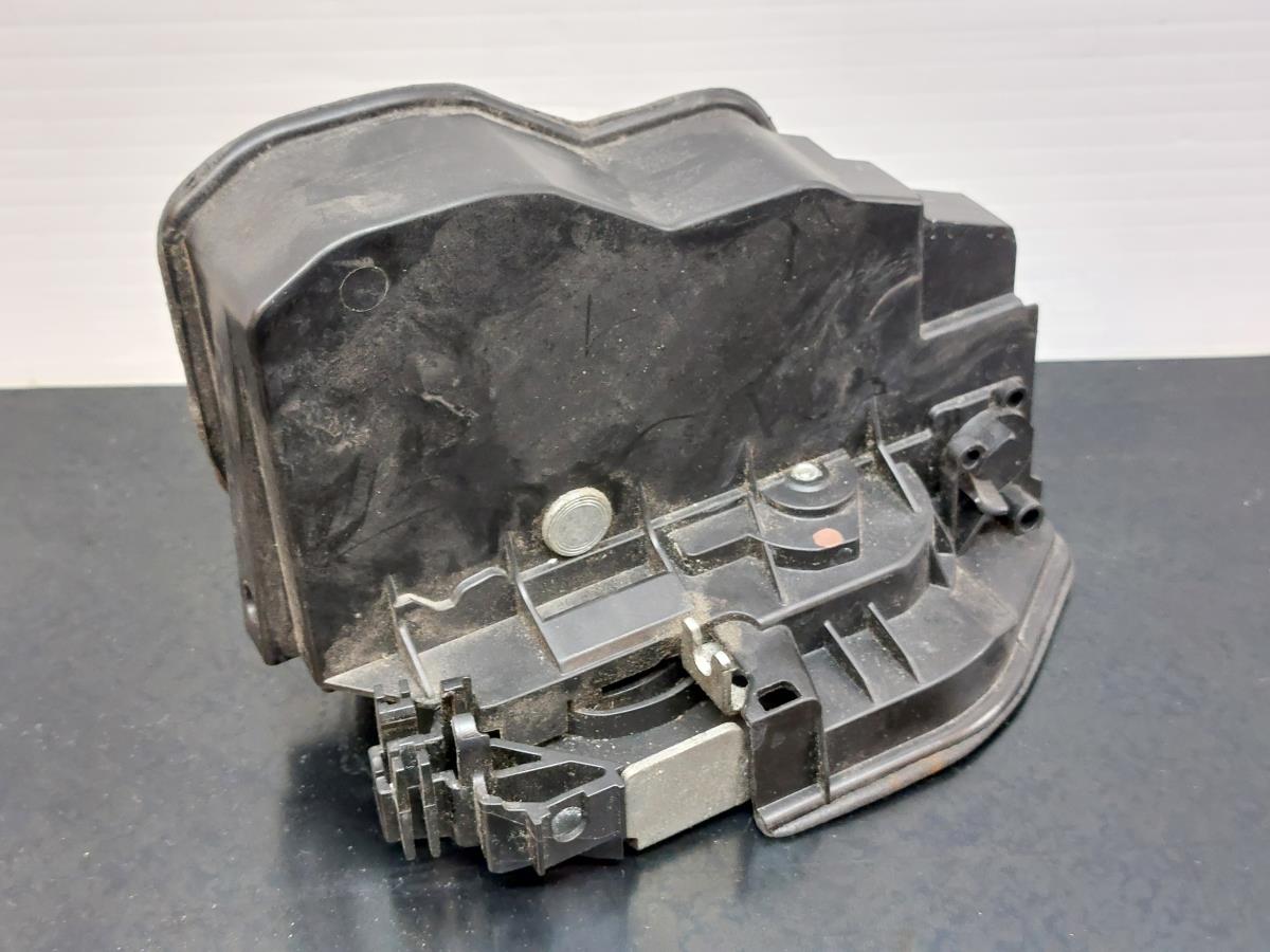 Fechadura / fecho porta trás esquerdo BMW 1 (E87) Imagem-1