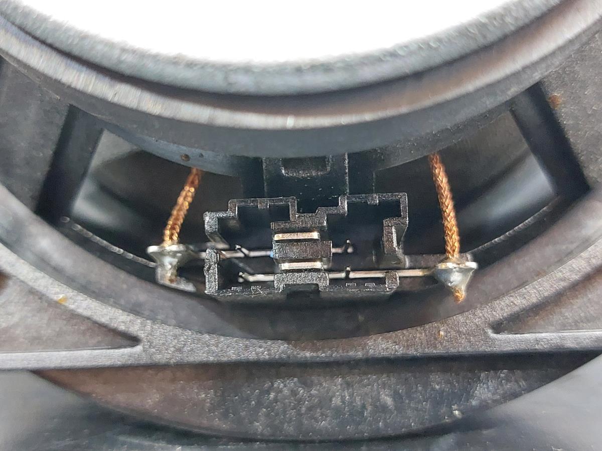 Colonne de son BMW 1 (E87) Imagem-2