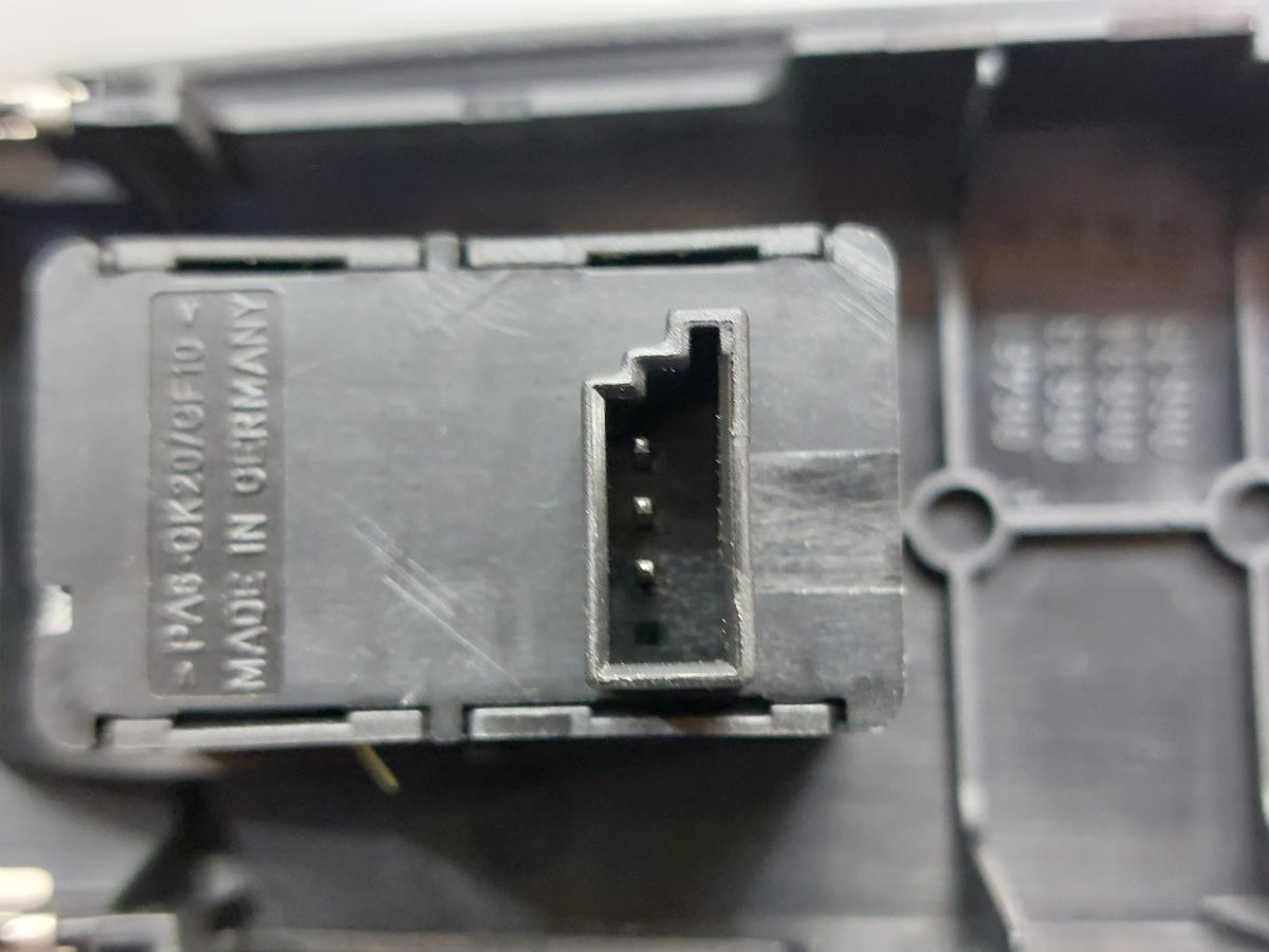 Comando / interruttore alzacristallo anteriore destro BMW 1 (E87) Imagem-5