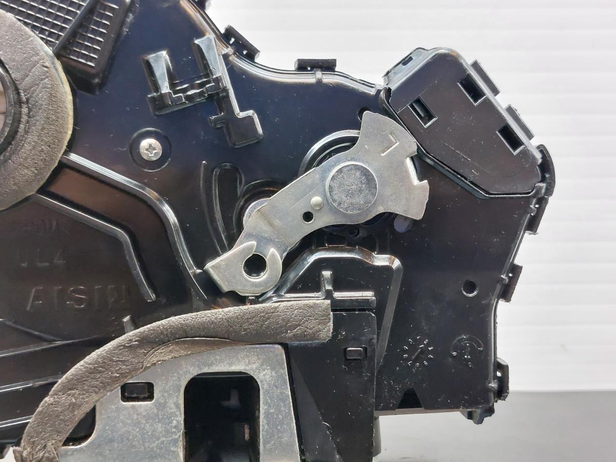 Serratura / chiusura porta anteriore sinistro TOYOTA Auris Hatchback (_E18_) Imagem-4