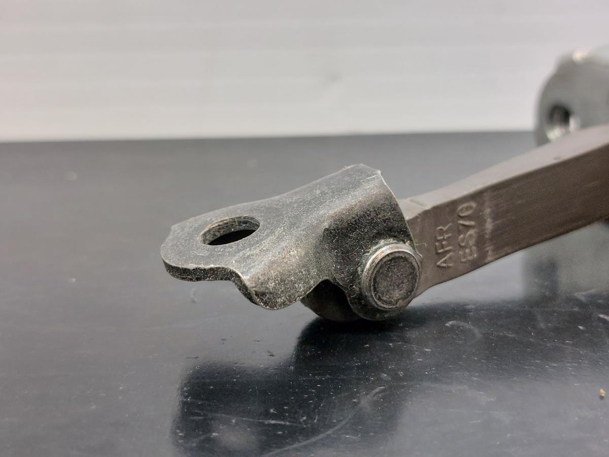 Limitatore porta anteriore sinistro TOYOTA Auris Hatchback (_E18_)