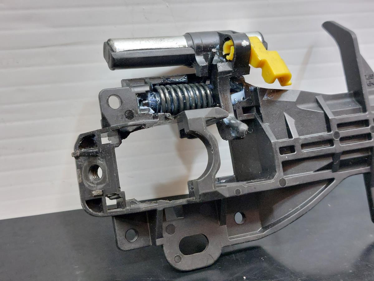 Supporto maniglia porta anteriore sinistra TOYOTA Auris Hatchback (_E18_) Imagem-7