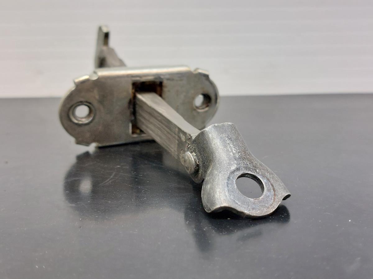 Limitador de puerta trasero izquierdo TOYOTA Auris Hatchback (_E18_) Imagem-2