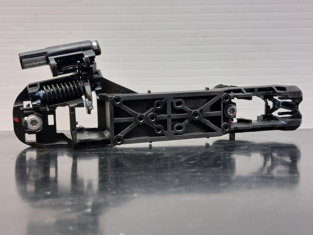 Soporte Manija puerta Trasera Izquierda TOYOTA Auris Hatchback (_E18_) Imagem-3