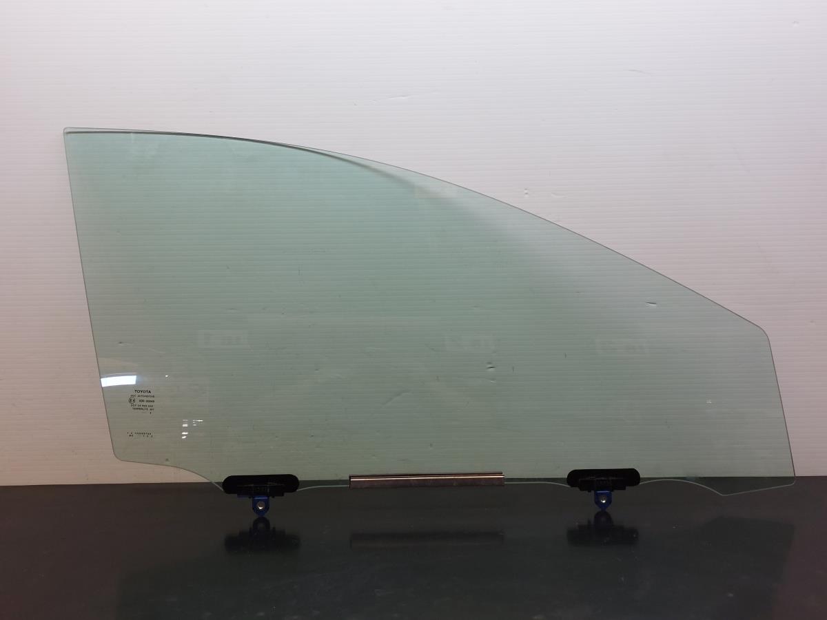 Vidro porta frente direita TOYOTA Auris Hatchback (_E18_)