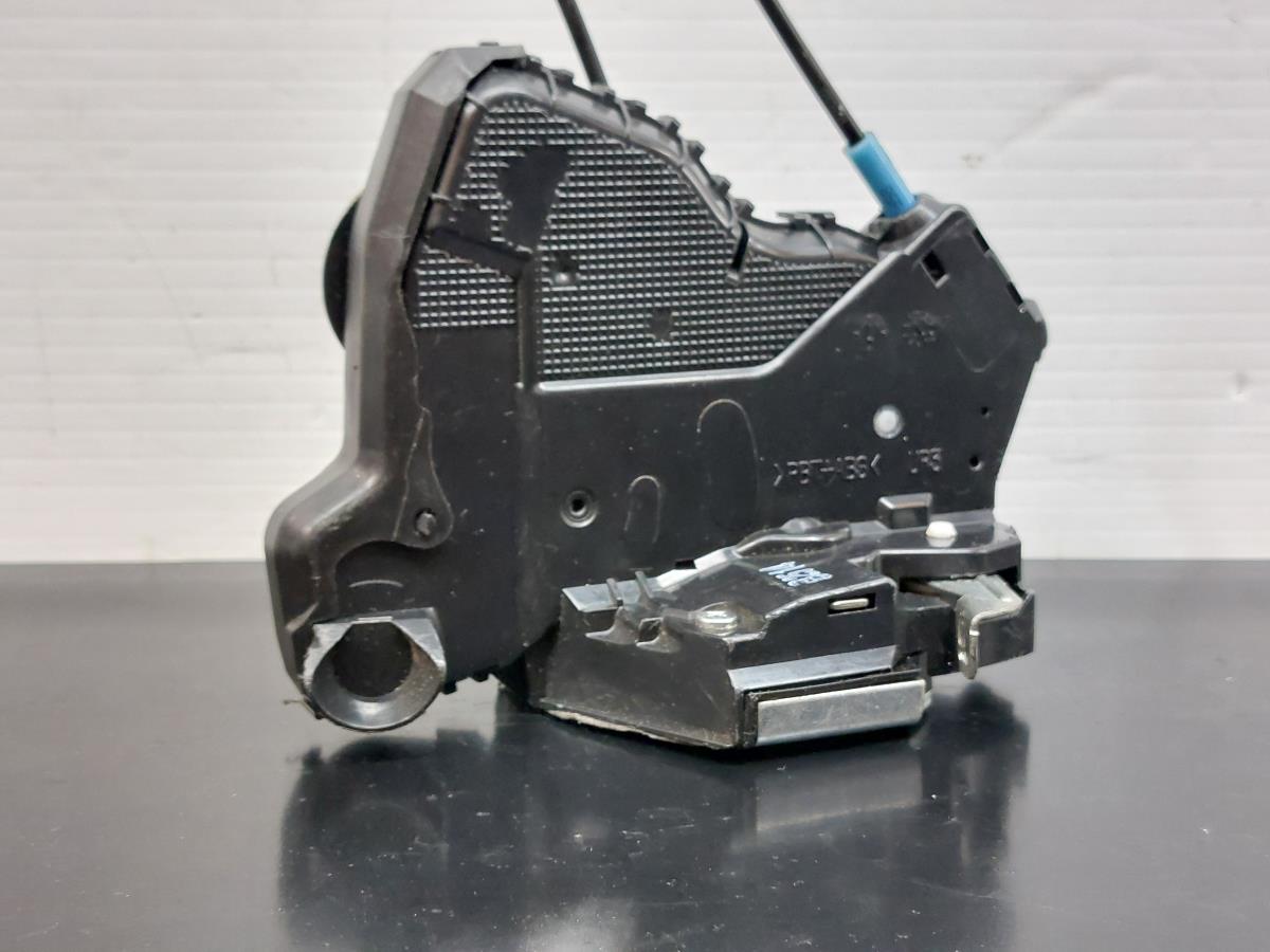 Serratura / chiusura porta Anteriore Destro TOYOTA Verso (_R2_)